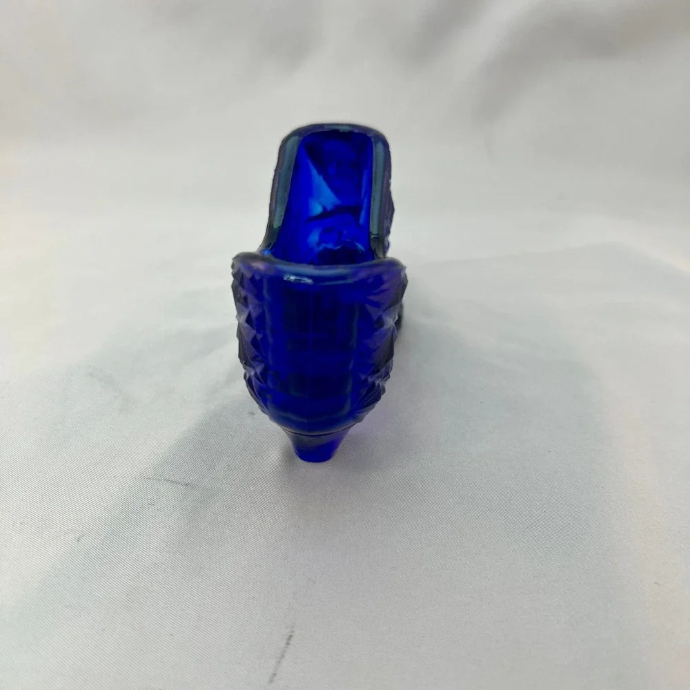 Fenton vintage art